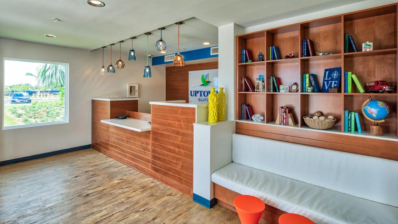 Uptown Suites Extended Stay Tampa Fl - Riverview Riverview  Eksteriør bilde
